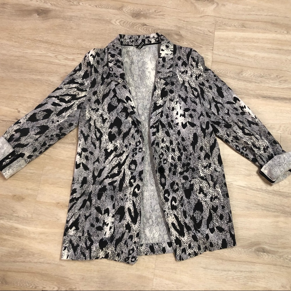 H&M grey, black & white leopard style blazer